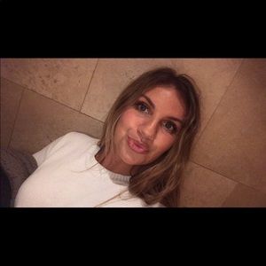 Meet your Posher, Catherine